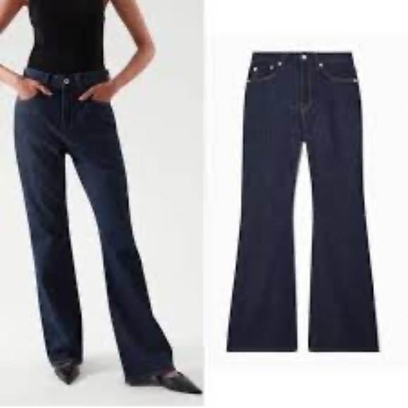 COS Relaxed Bootcut Leg High Rise Full Length Dark Indigo Wash Jeans Western 31 - Picture 1 of 12